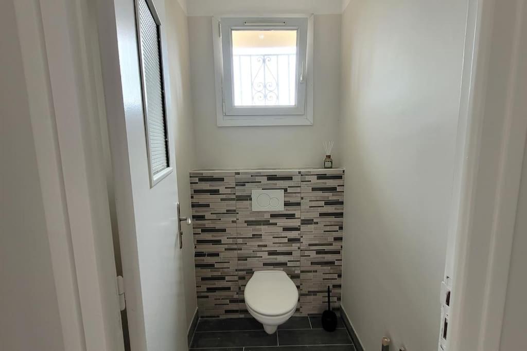 Bel Appartement T5 Neuf Avec 4 Chambres Tarbes Dış mekan fotoğraf